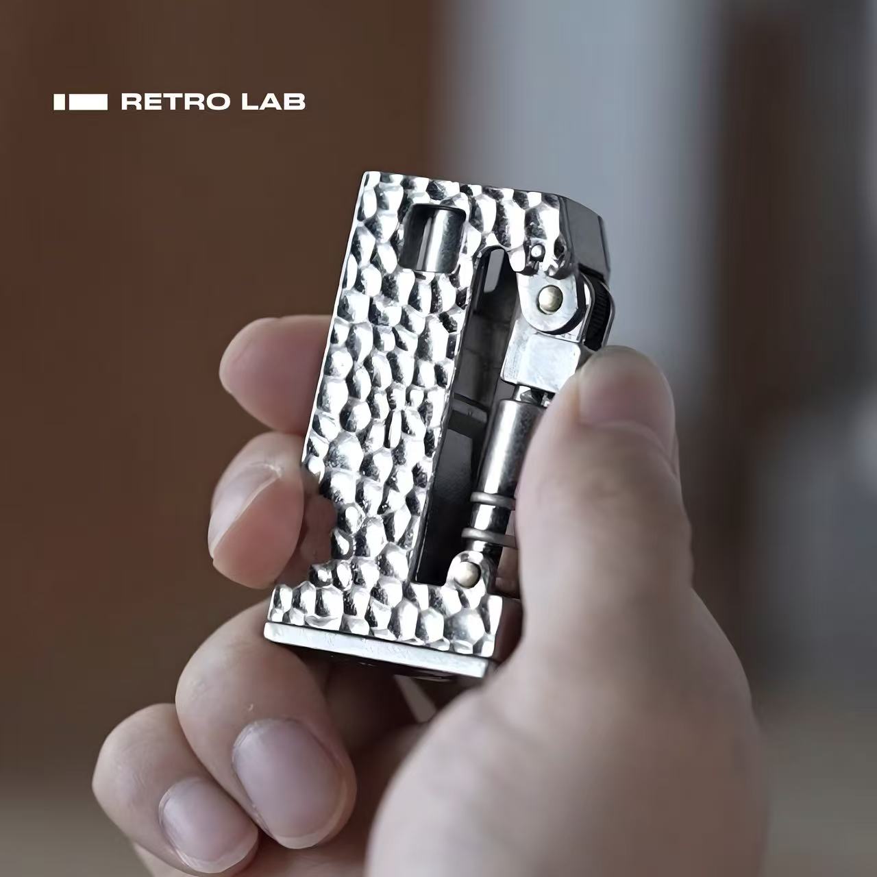 iretrolab Vintage Cast Copper Kerosene Lighter – Textured Mechanical Design