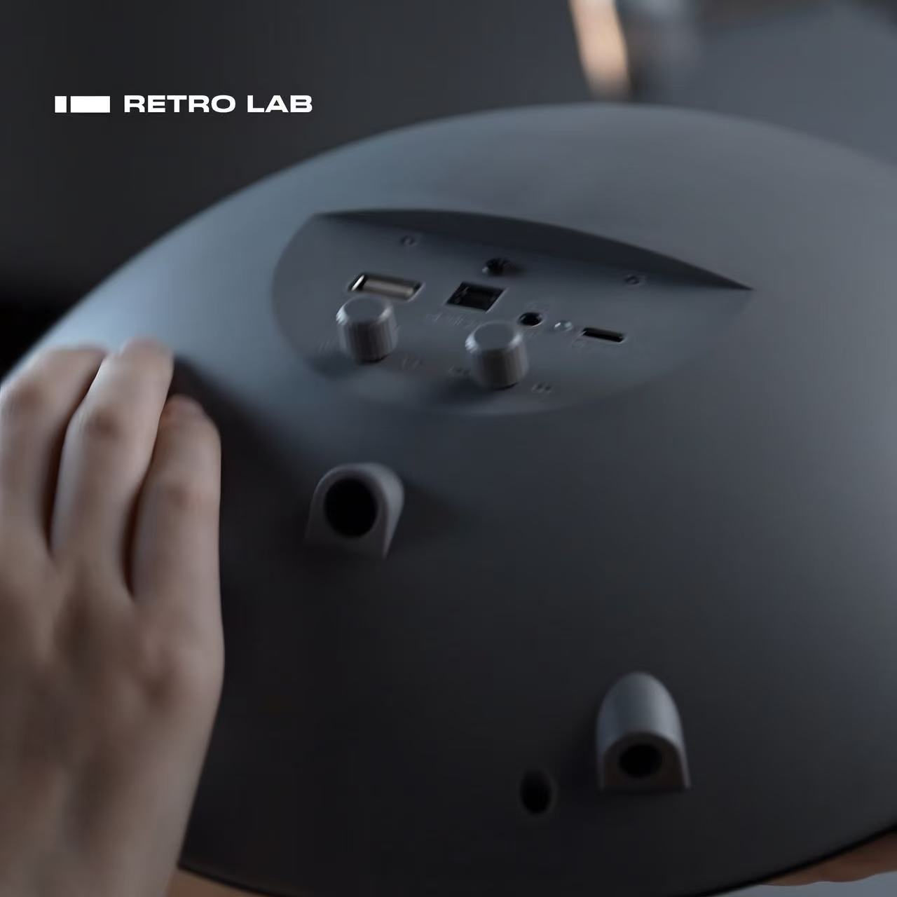 iretrolab Flying Disc CD Player – Bluetooth 5.4 Speaker & Ambient Light