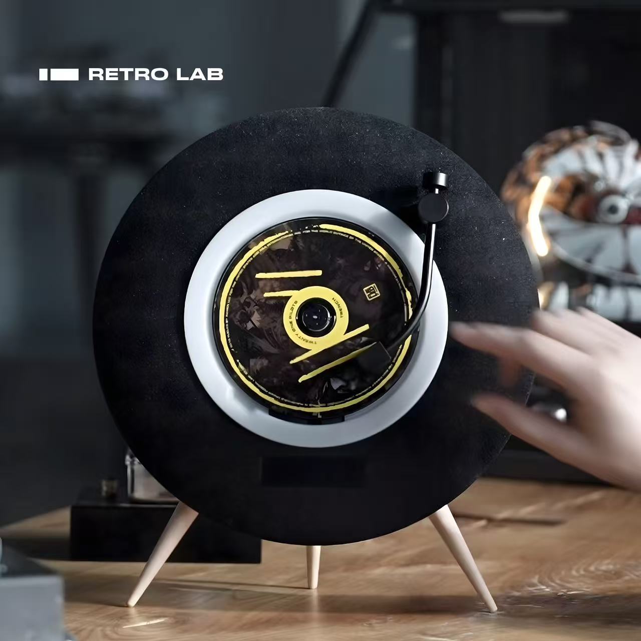 iretrolab Flying Disc CD Player – Bluetooth 5.4 Speaker & Ambient Light