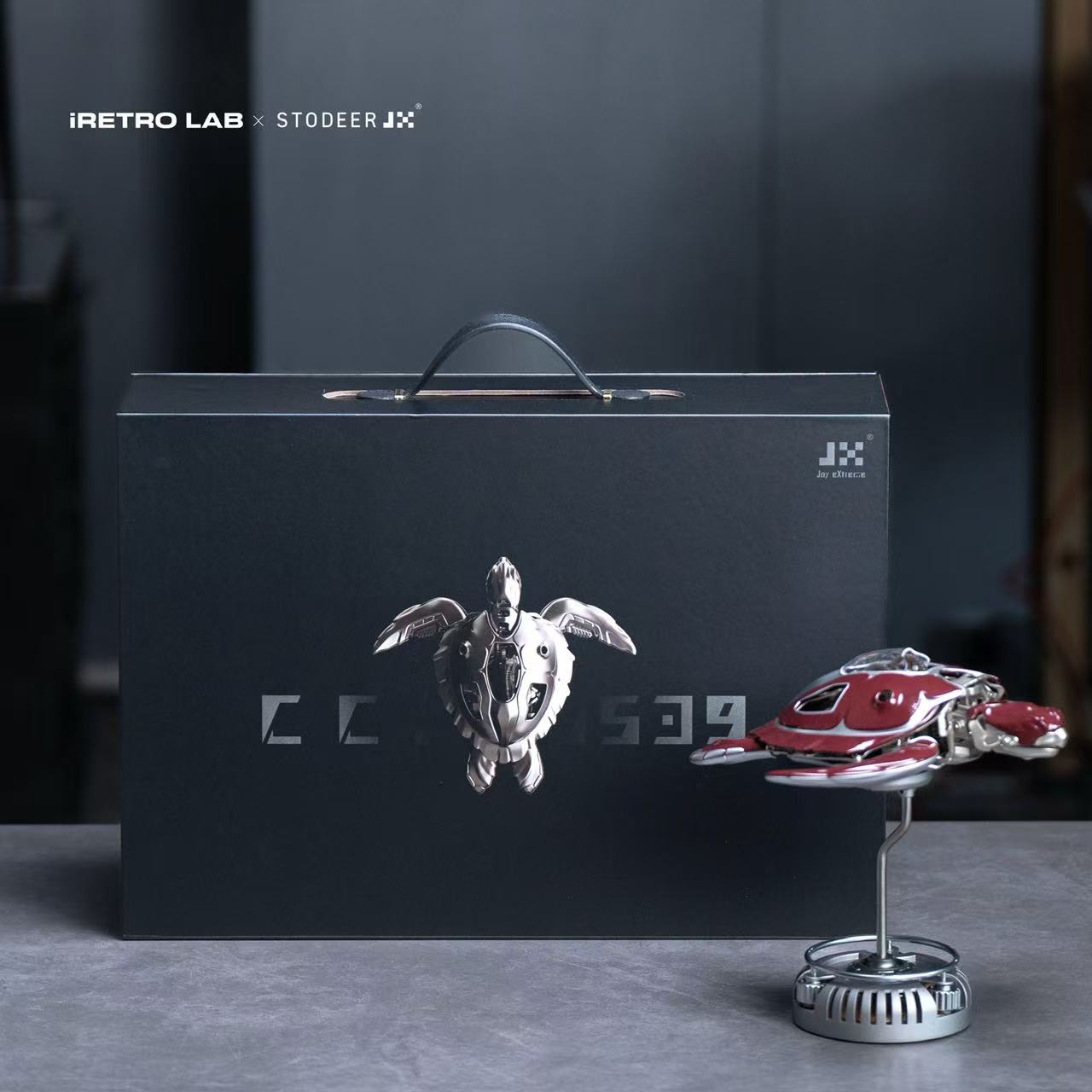 iretrolab CARETTA Mechanical Sea Turtle – Kinetic Metal Art Sculpture