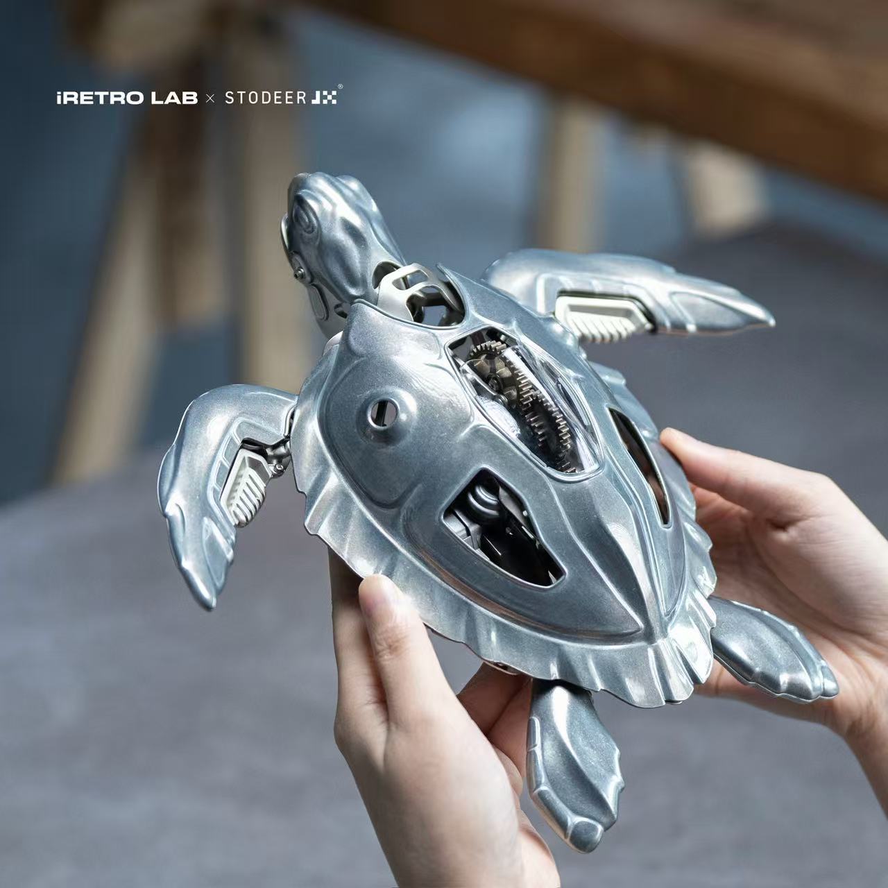 iretrolab CARETTA Mechanical Sea Turtle – Kinetic Metal Art Sculpture
