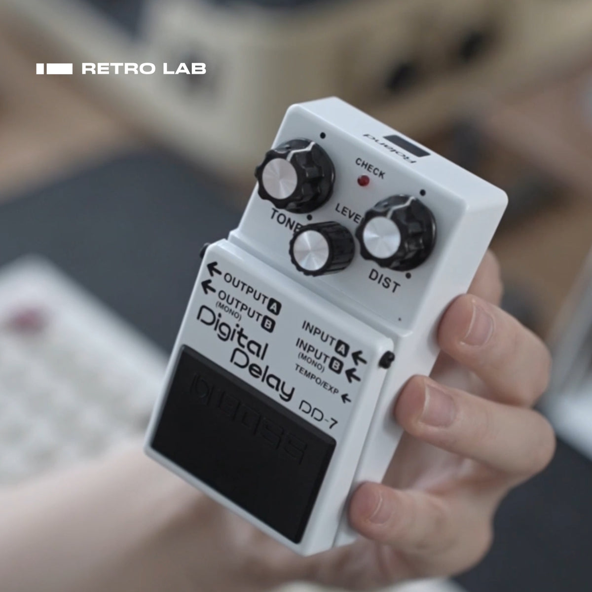 Iretrolab Retro Wireless Mouse – Guitar Pedal Edition