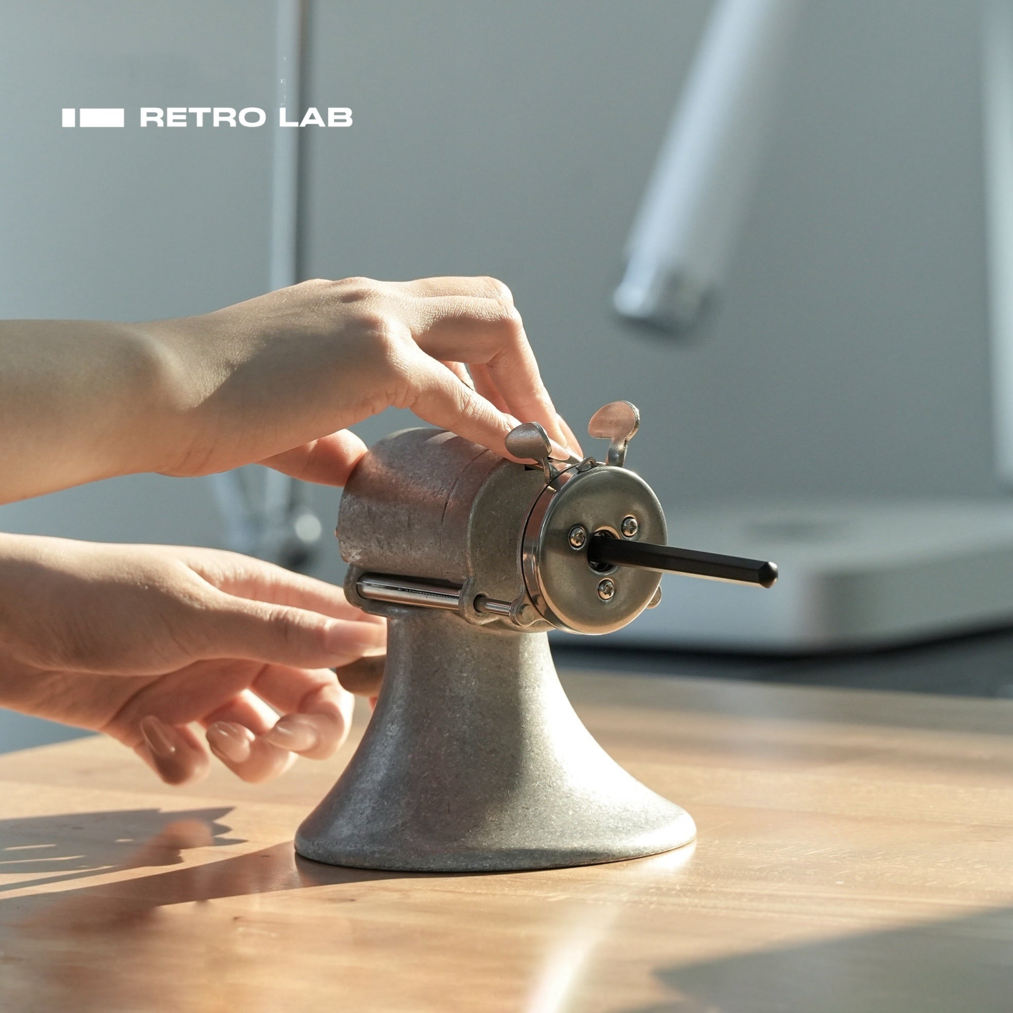 iretrolab All-metal Pencil Sharpener, Hand-crank Pencil Sharpener