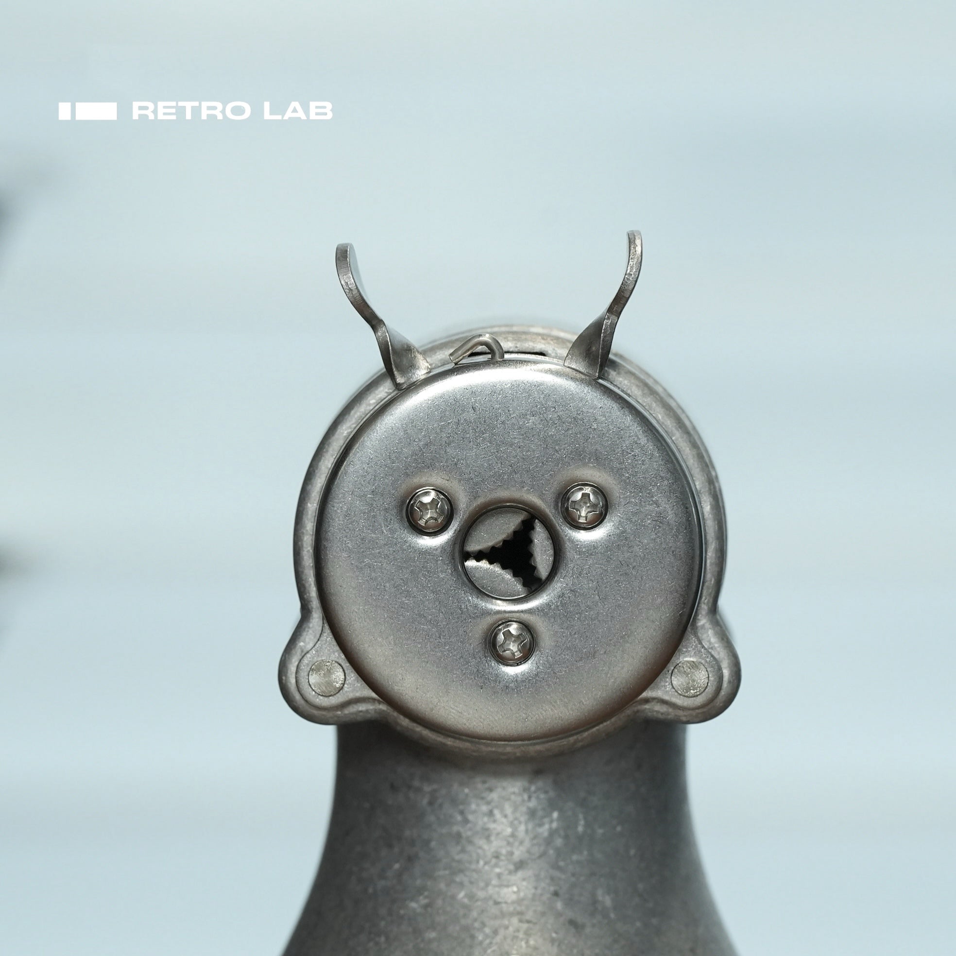 iretrolab All-metal Pencil Sharpener, Hand-crank Pencil Sharpener