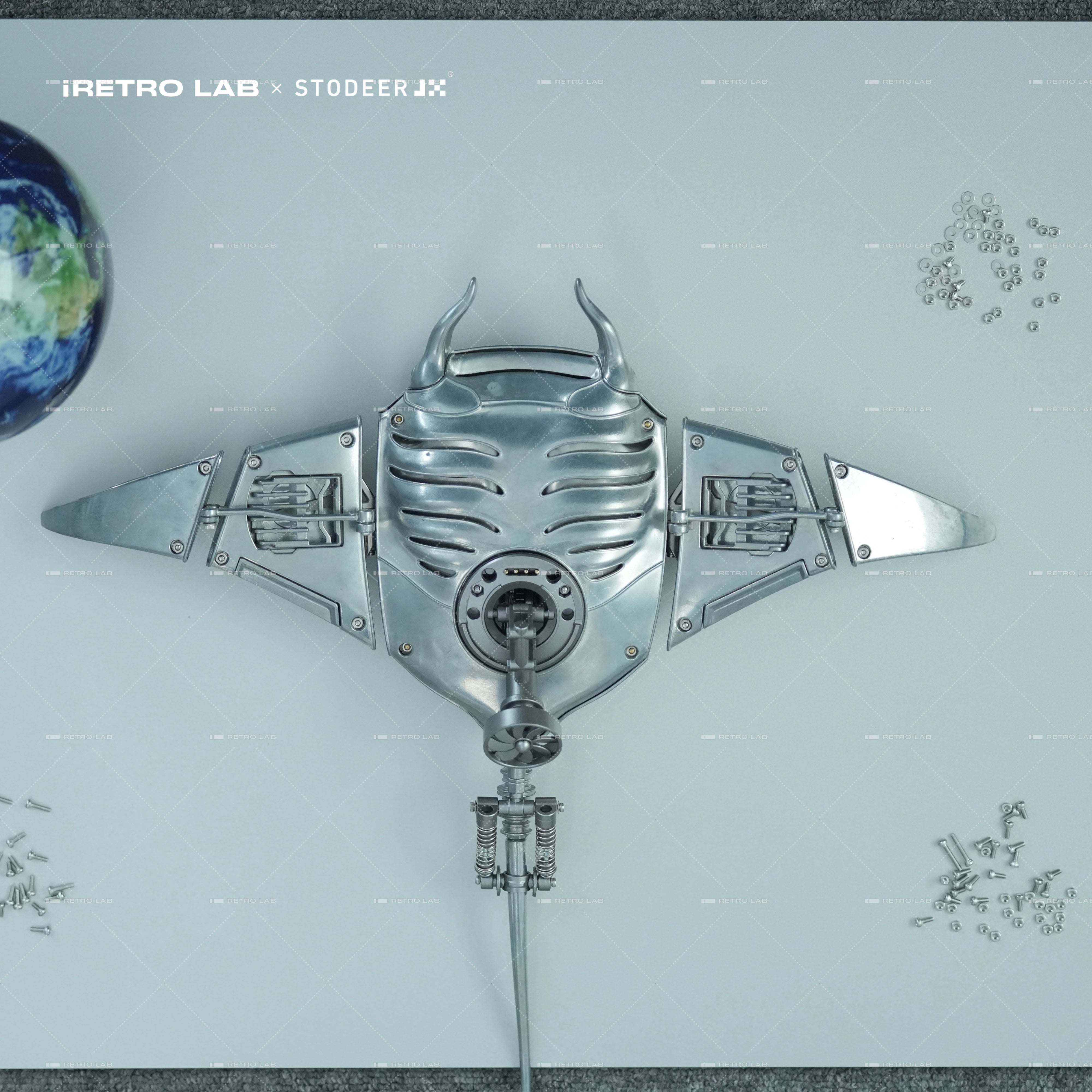 iretrolab Innovative Mechanical Metal Manta Ray Model-Perfect for Decorations and Gifts,Steampunk Style Advanced 3D Kinetic Sculpture kits  SD-01