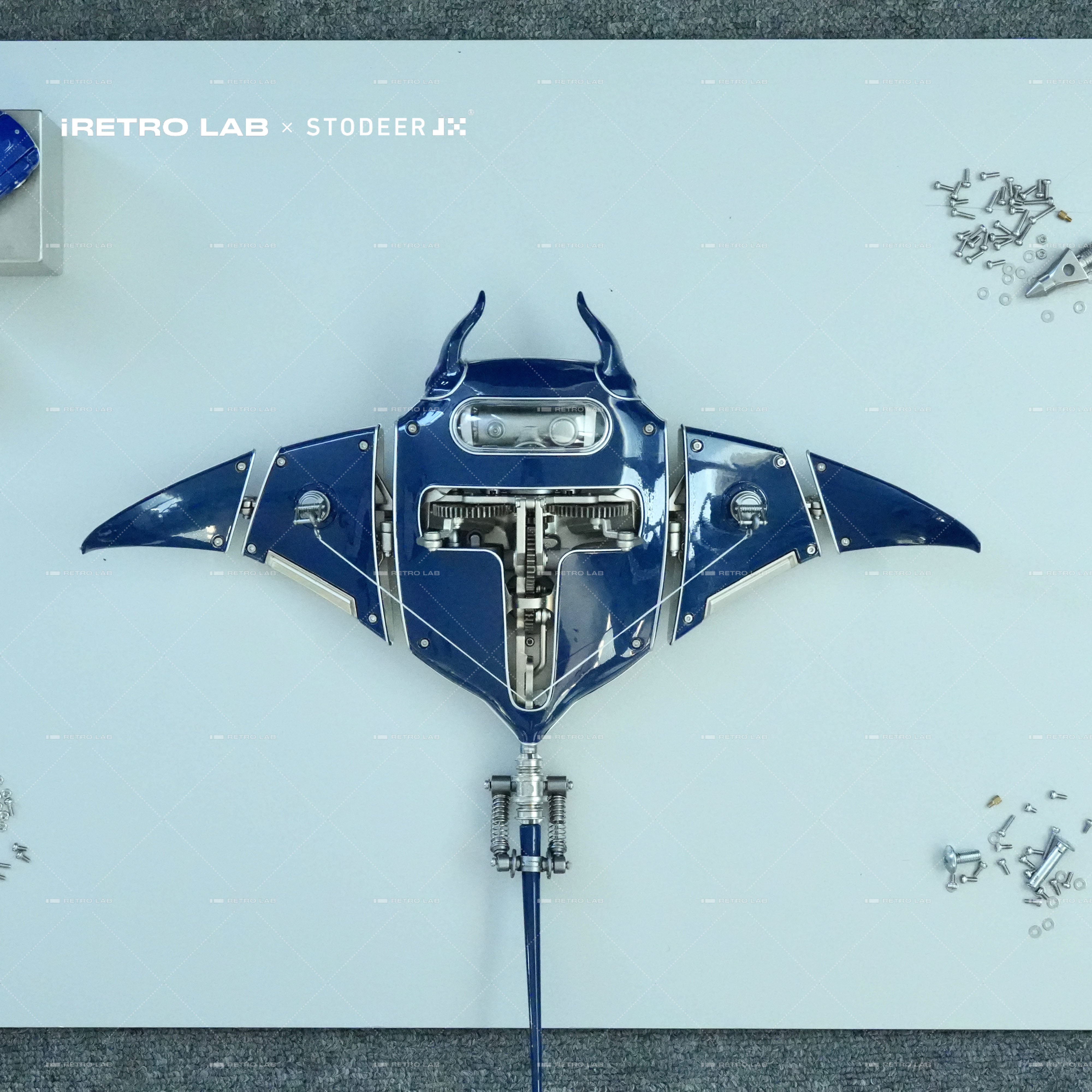 iretrolab Innovative Mechanical Metal Manta Ray Model-Perfect for Decorations and Gifts,Steampunk Style Advanced 3D Kinetic Sculpture kits  SD-01