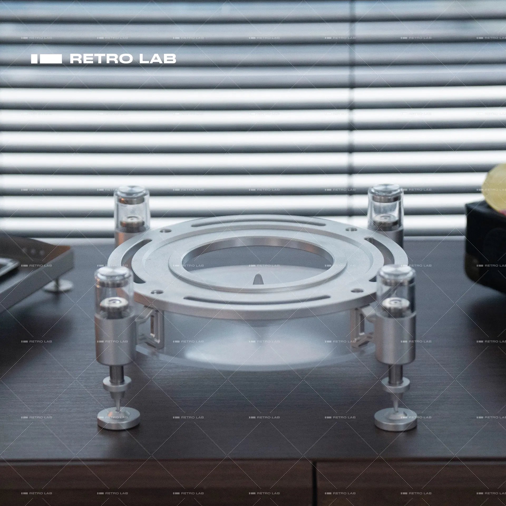 iretrolab Magnetic-Levitation Shock-Absorbing Speaker Stand