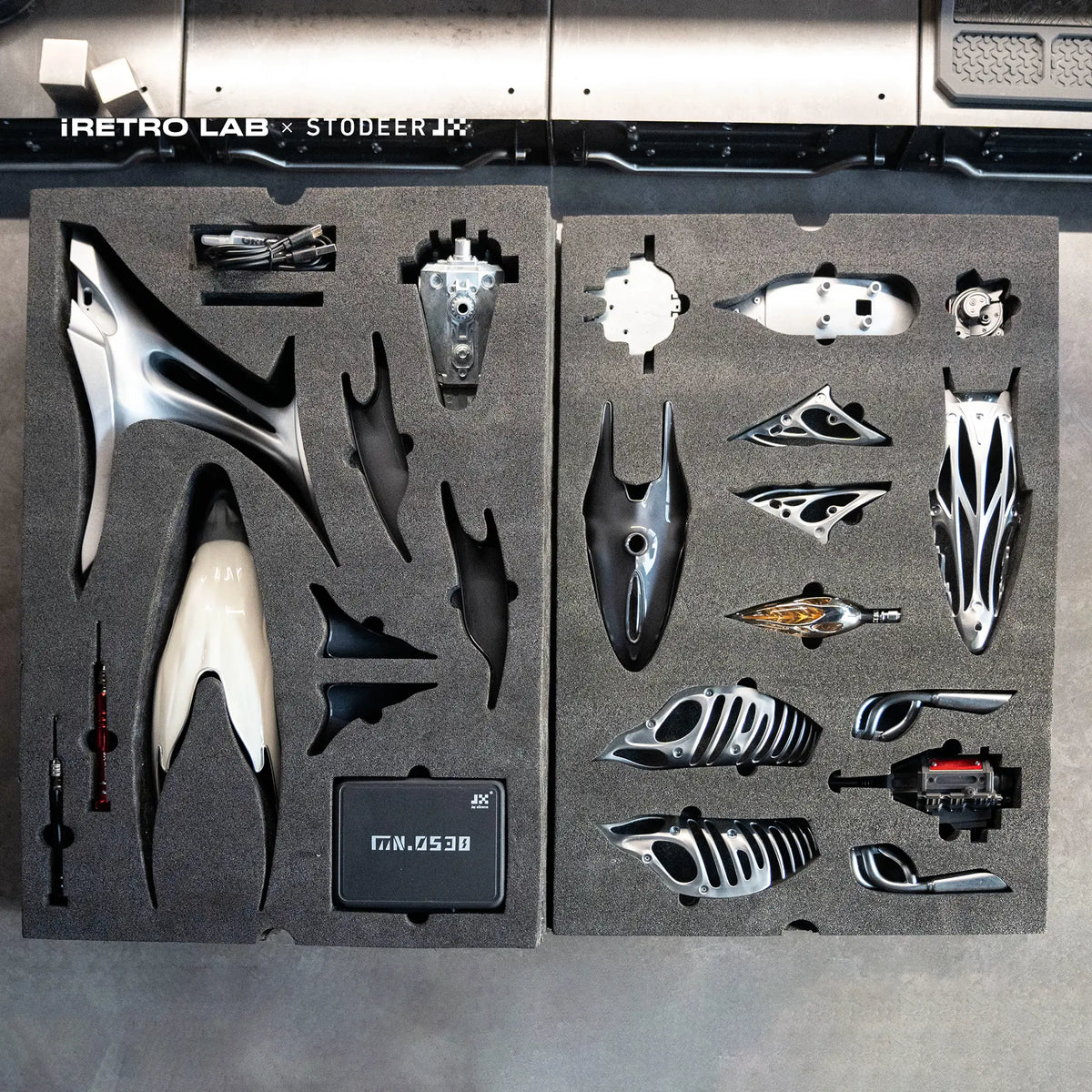 iretrolab Mechanical Metal Humpback Whale Model– Premium Steampunk 3D Metal Art model for Collectors, Decor & Gift Giving-SD-03