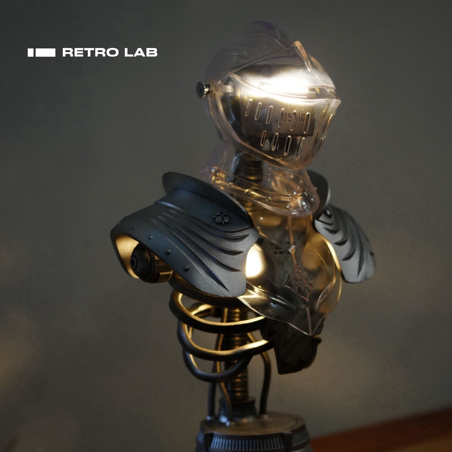 iretrolab The Knight – Steampunk Helmet Lamp