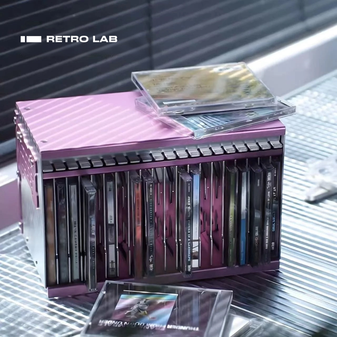 iretroLab Retro Mechanical Pop-Up CD Storage Case